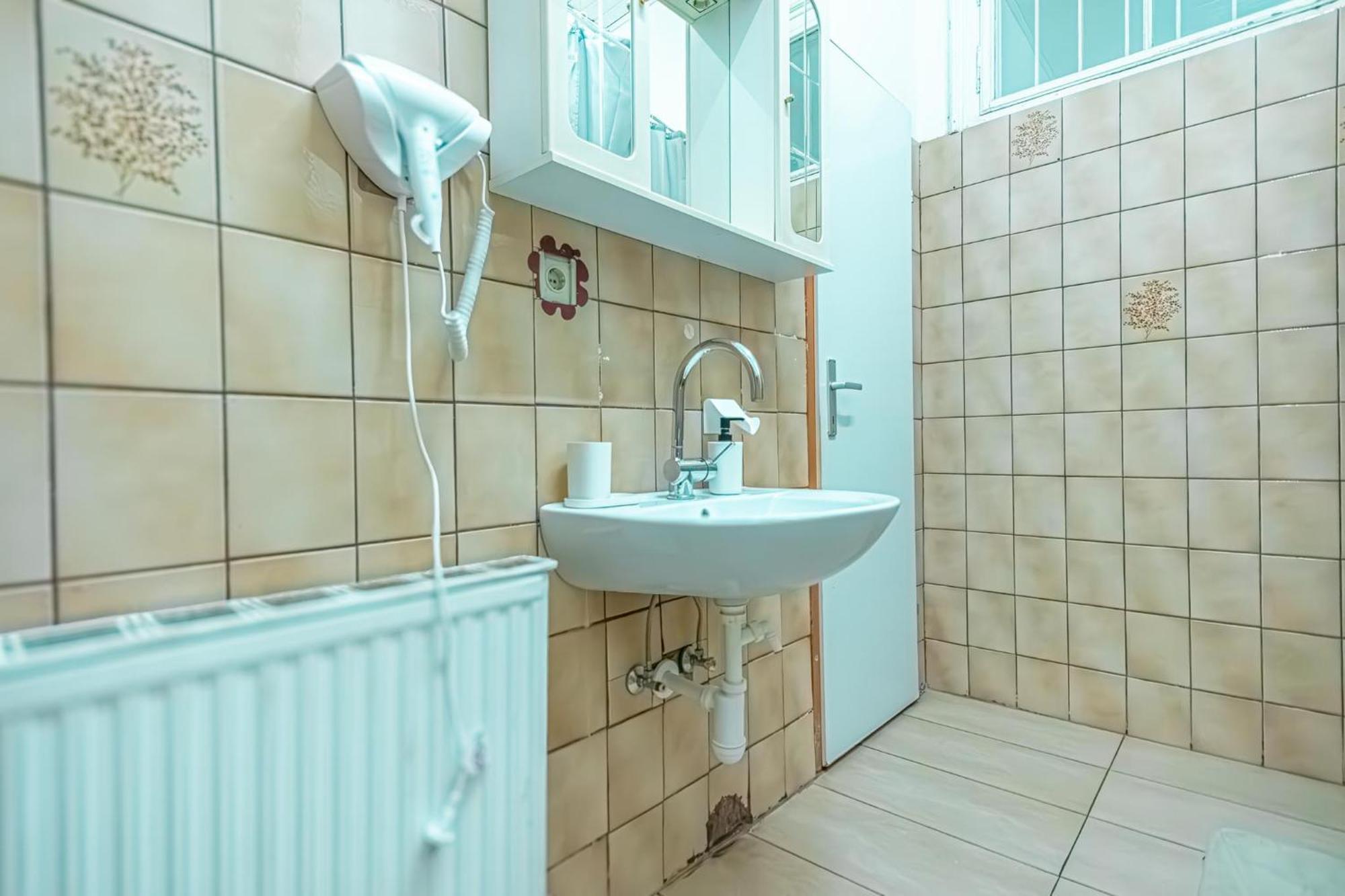 Central Belvedere 3Br Shared Apartment - 12 Min From City Center 비엔나 외부 사진